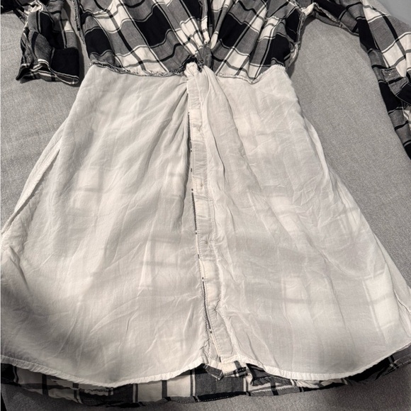 Abercrombie & Fitch Monochrome Plaid Long Sleeve Dress - Picture 9 of 10